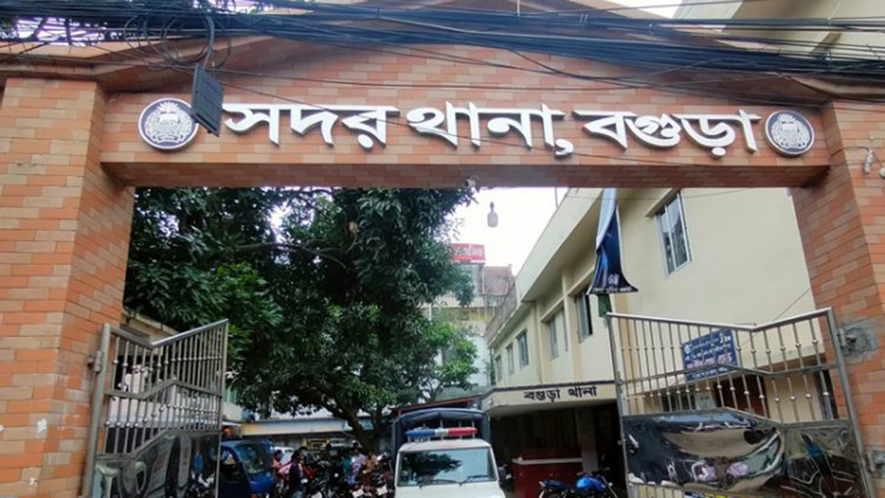 বগুড়া সদর থানায় হিসাব নেই শটগানের ১০ রাউন্ড গুলির